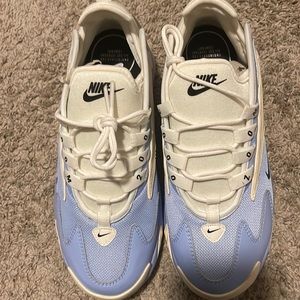 NEVER WORN! Women’s Nike Zoom 2k